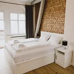 شقة فندقية Apartamenty Leszno ليشنو