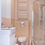 Apartamenty Leszno شقة فندقية ليشنو