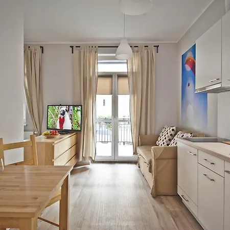 Apartamenty Leszno Апарт-отель Лешно