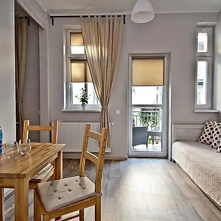 Apartamenty Leszno Apart-hotel 3*