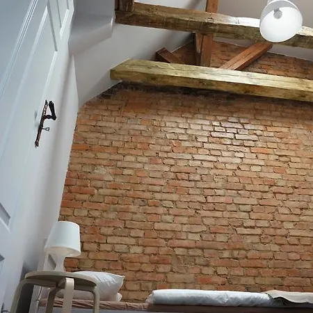 Aparthotel Apartamenty Leszno 3*