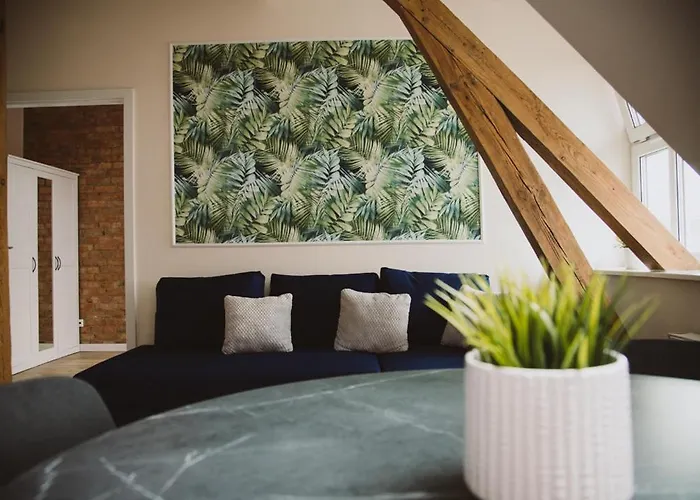 Apartamenty Leszno 아파트호텔 레스노