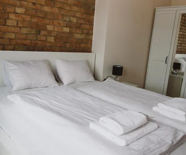 Apartamenty Leszno 아파트호텔