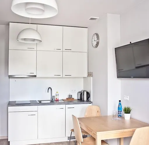 Apartamenty Leszno 아파트호텔 레스노