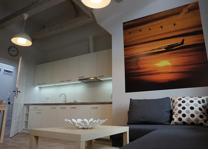 Apartamenty Leszno 아파트호텔 3*